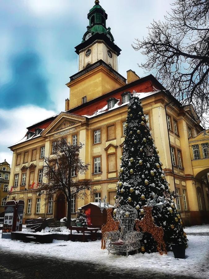 Apartment Habibi Plac Ratuszowy Jelenia Gora